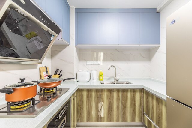 ローカルズ ブティック アパートメント ワンザイ CEC 4 号店 (路客精品民宿 - 珠海湾仔 CEC 四号店)