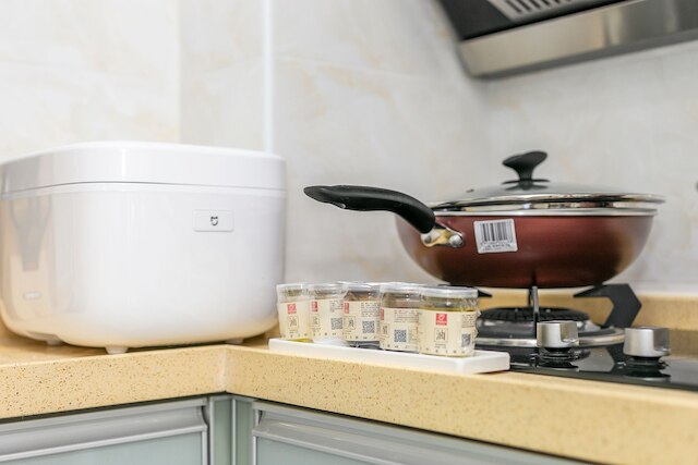 ローカルズ ブティック アパートメント ワンザイ CEC 5 号店 (路客精品民宿 - 珠海湾仔 CEC 五号店)