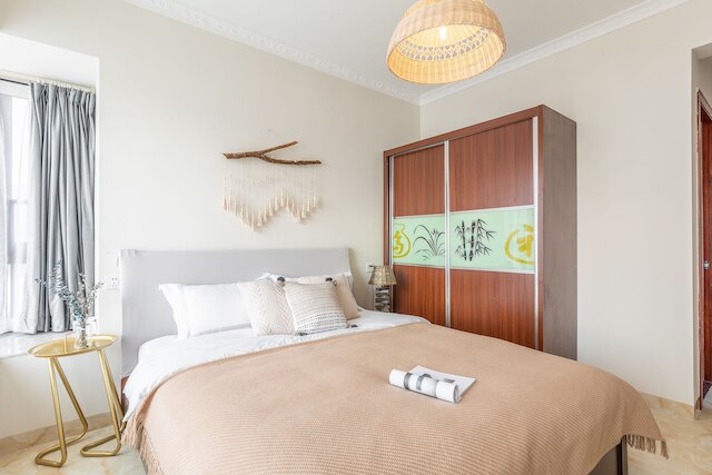 ローカルズ ブティック アパートメント ワンザイ CEC 5 号店 (路客精品民宿 - 珠海湾仔 CEC 五号店)