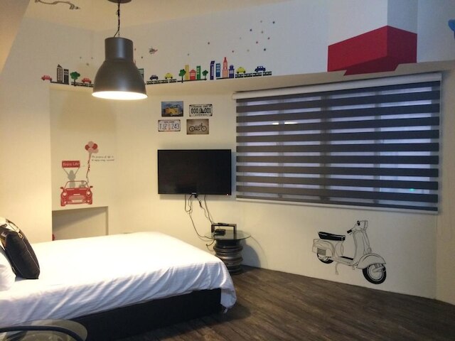 トラベラー ステーション R15