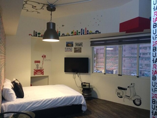 トラベラー ステーション R15