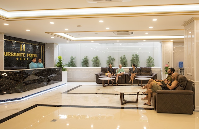 アーバナイト ホテル