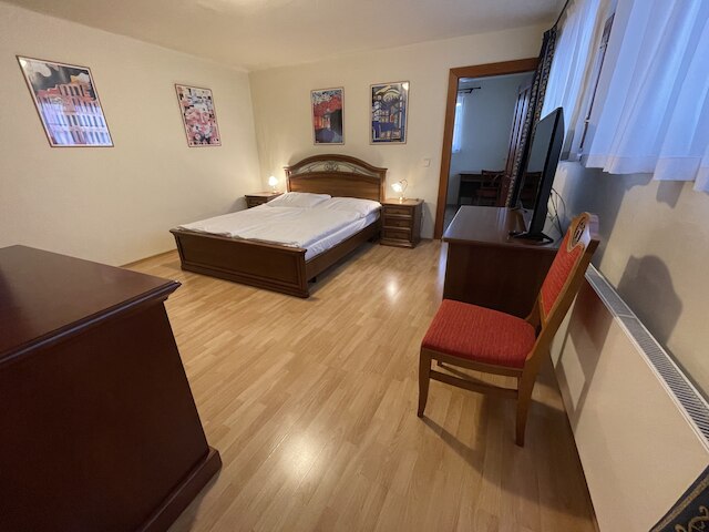 ホステル リトル クォーター