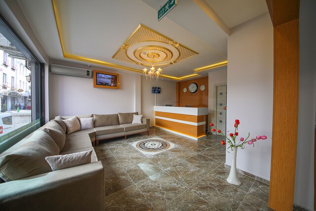 デルバブ ホテル