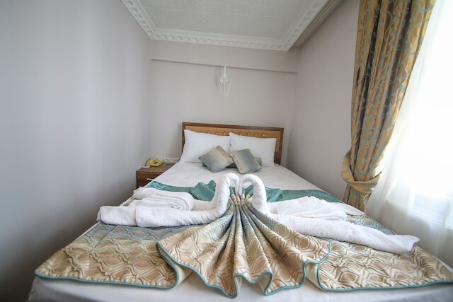 デルバブ ホテル