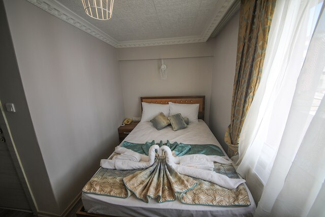 デルバブ ホテル