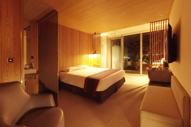 ロイヤル ロイ ホテル