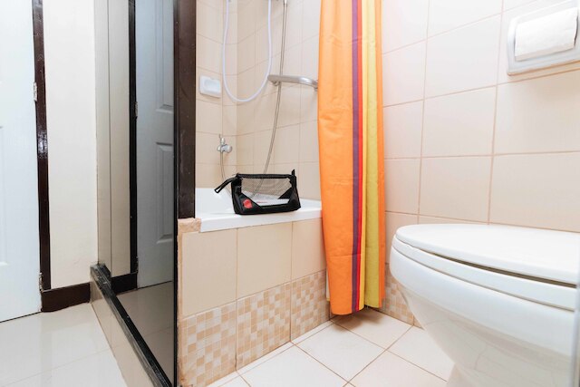 レッドドアーズ プラス アット RSG SS レジデンツ ビト クルス