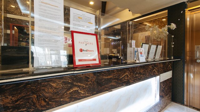 レッドドアーズ プラス アット ウィンター ベニテス