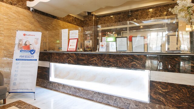 レッドドアーズ プラス アット ウィンター ベニテス