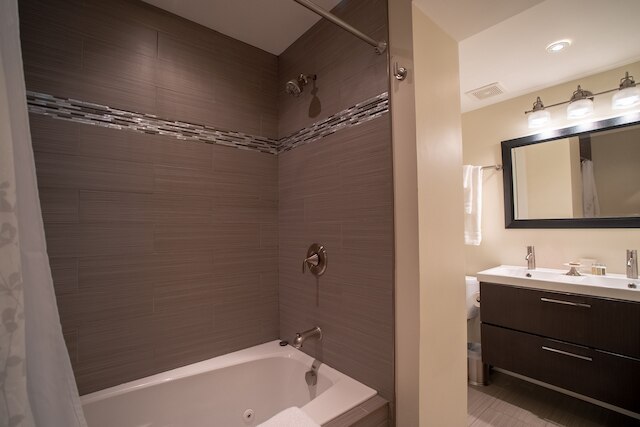 リンカーン パーク スイーツ オペレーテッド バイ ロスコー ビレッジ ゲストハウス