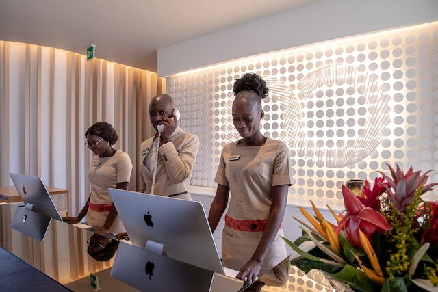 ヌーム ホテル ニアメ