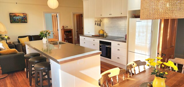 レワ ハウス - シティーホーム、3 ベッドルーム、CBDまで徒歩圏