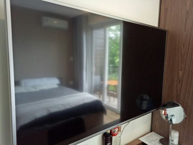 スプリング ライト アパートメント