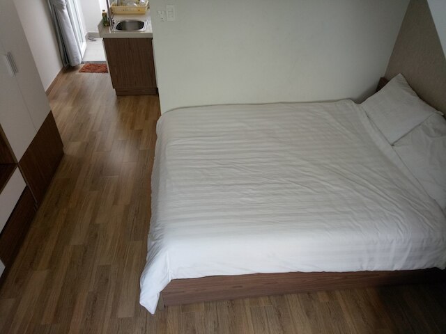 スプリング ライト アパートメント