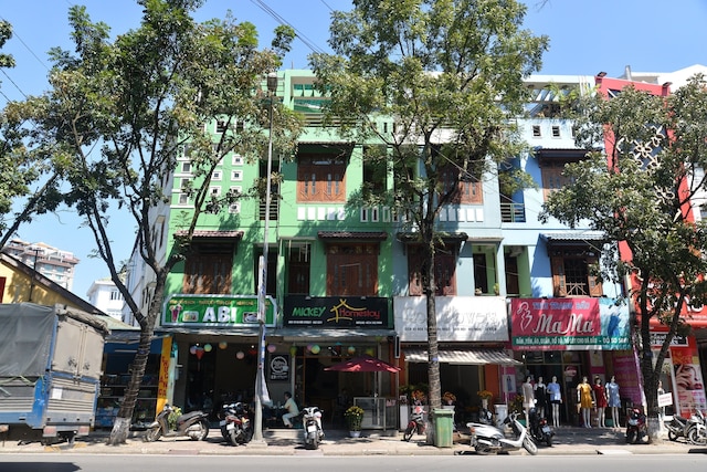 ミッキー ホームステイ フエ