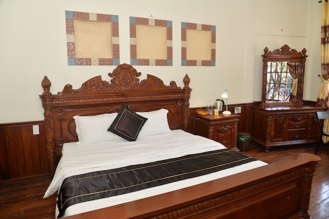 ミッキー ホームステイ フエ