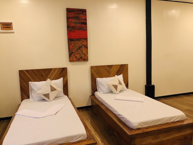 キーラ ツーリスト イン