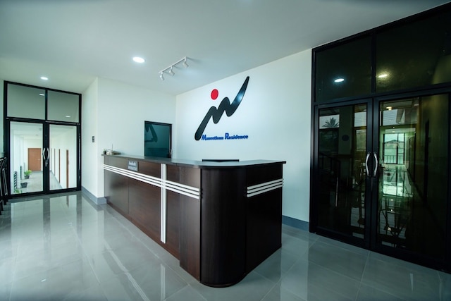 マニータム レジデンス