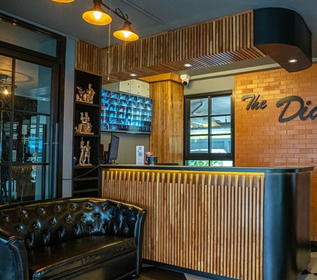 ザ ダイヤモンド 789 ミンブリー