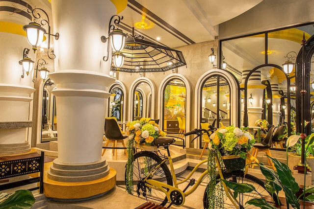 ザ トゥイズト ライフスタイル ホステル & ホテル