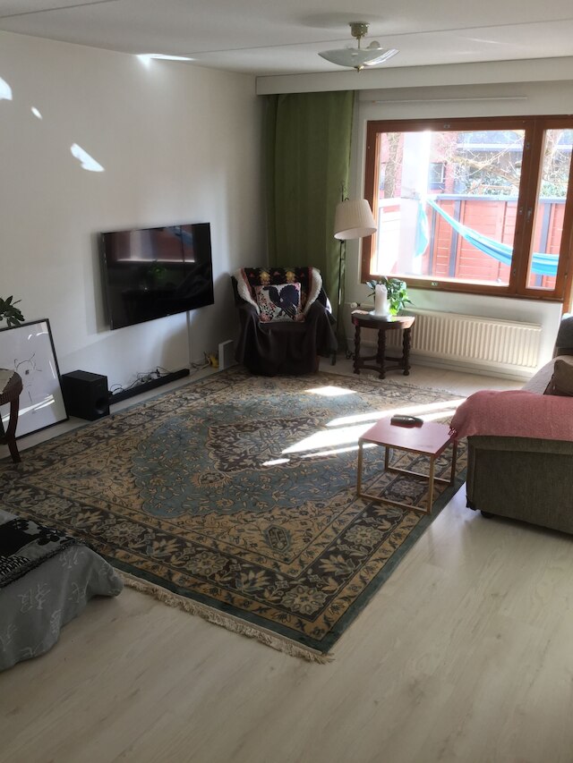 ラージ アルッツィ アパートメント イン パシラ