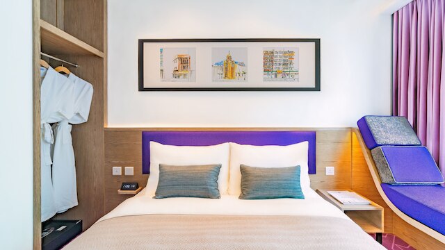 ホテル パープル香港 (香港紫亭酒店)