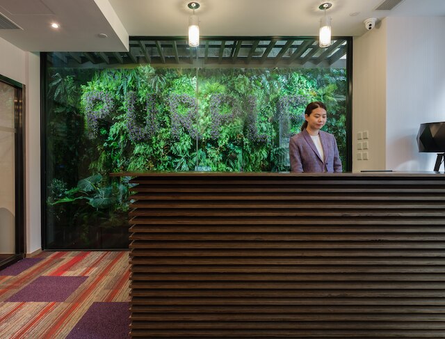 ホテル パープル香港 (香港紫亭酒店)