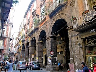 ナポリ チェントロ