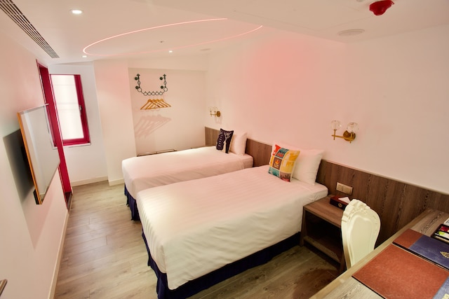 ノルウェイ フォレスト トラベル ホテル 1 台中 (挪威森林行旅一号馆)