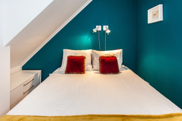 スピリット オブ トゥー バイ リスボン ユニーク アパート