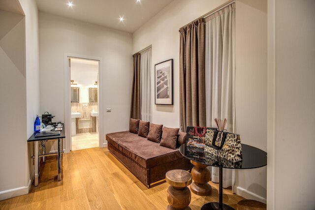 ザ タレント ホテル