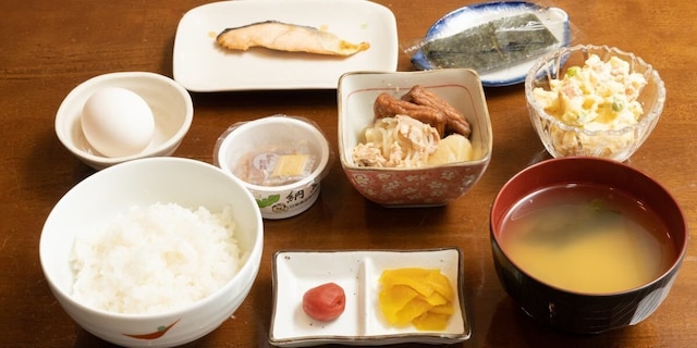 ビジネスホテル平成