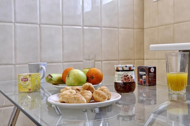 ヒストリック プラカ アパートメンツ