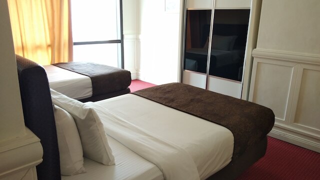 ゴールデン サービス スイート アット タイムズ スクエア