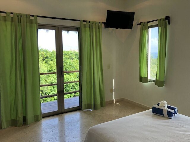 カーサ ヴァーケロ バイ スカイラン