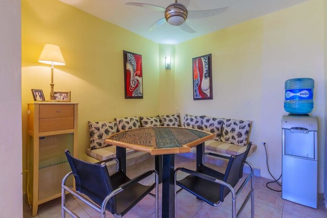 エスペランサ ダウンステアズ バイ スカイラン