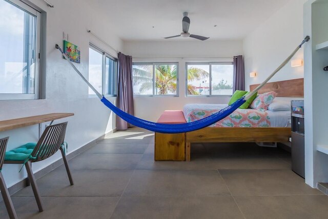 カシタス デ パロマ バイ スカイラン