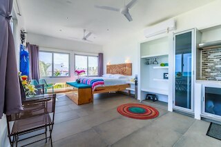 カシタス デ パロマ ストリート バイ スカイラン