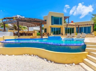 エル グラン エスケープ バイ スカイラン