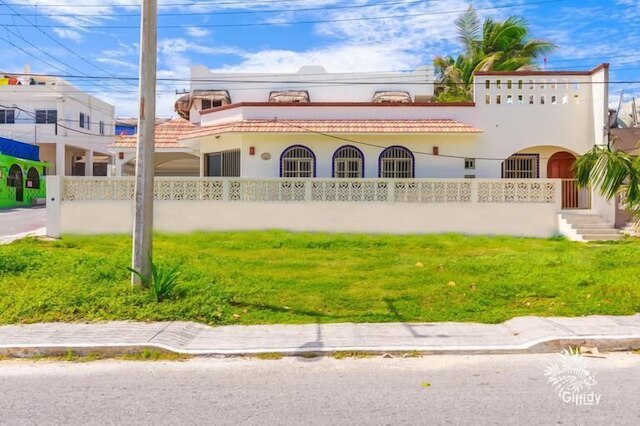 3 メンティラス ハリスコ バイ スカイラン