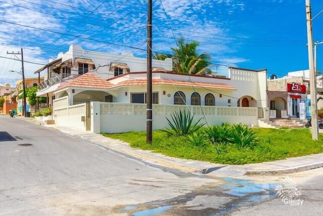 3 メンティラス ハリスコ バイ スカイラン