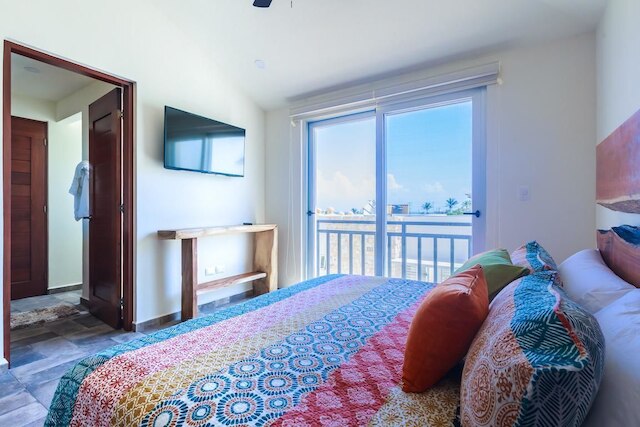 3 メンティラス クルー バイ スカイラン