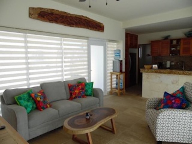 3 メンティラス メキシコ バイ スカイラン