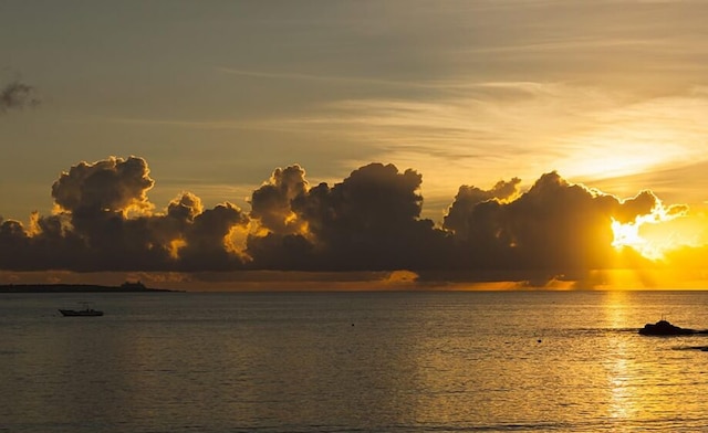 ワイヤーズホテル恩納 クリッパーオキナワベース