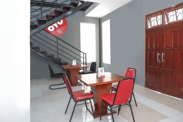 OYO 682 セリア ホームステイ シャリア