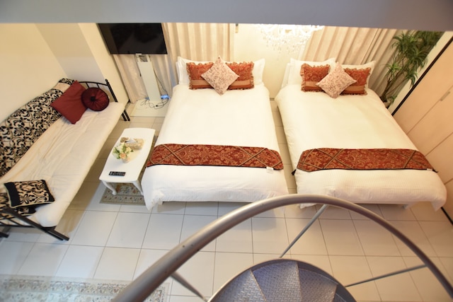 メル・シアター 1102