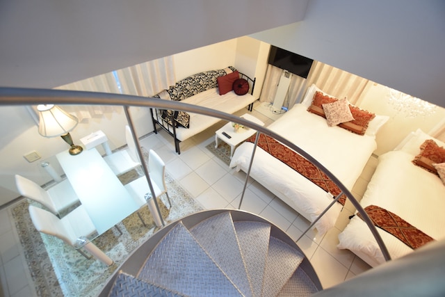 メル・シアター 1102