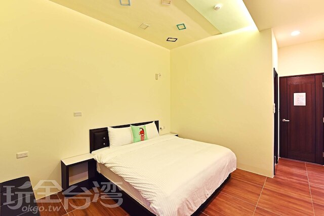 スリー デイズ アンド トゥー ナイツ B&B (三天兩夜民宿)