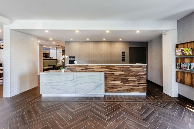 ハンプトン イン & スイーツ バイ ヒルトン ケベック シティ ビーポート